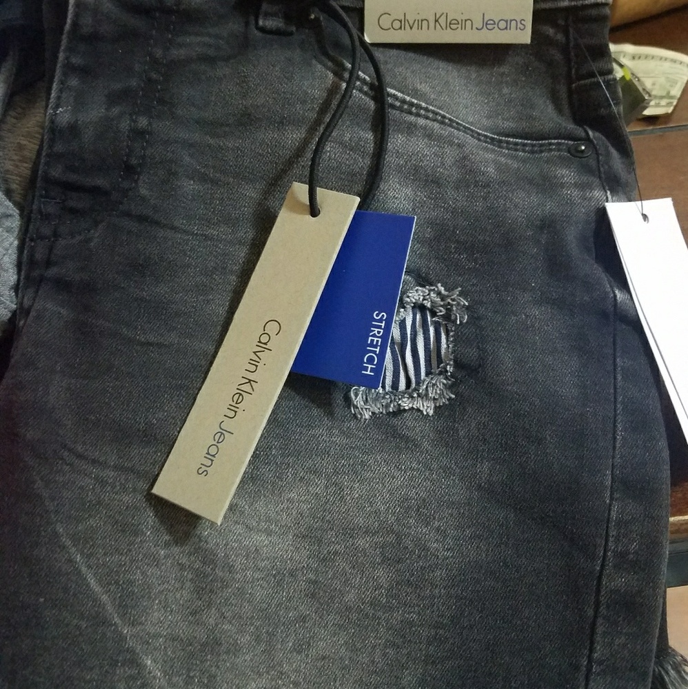 Calvin klien girls shorts 12